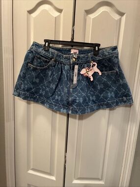 Victoria secret ladies flirty denim skirt size XL
